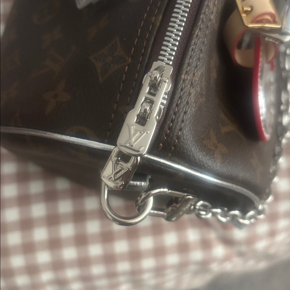 LV limited edition SPEEDY - Picture 5 of 16